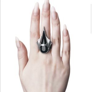 MIDNIGHT COCKTAIL RING